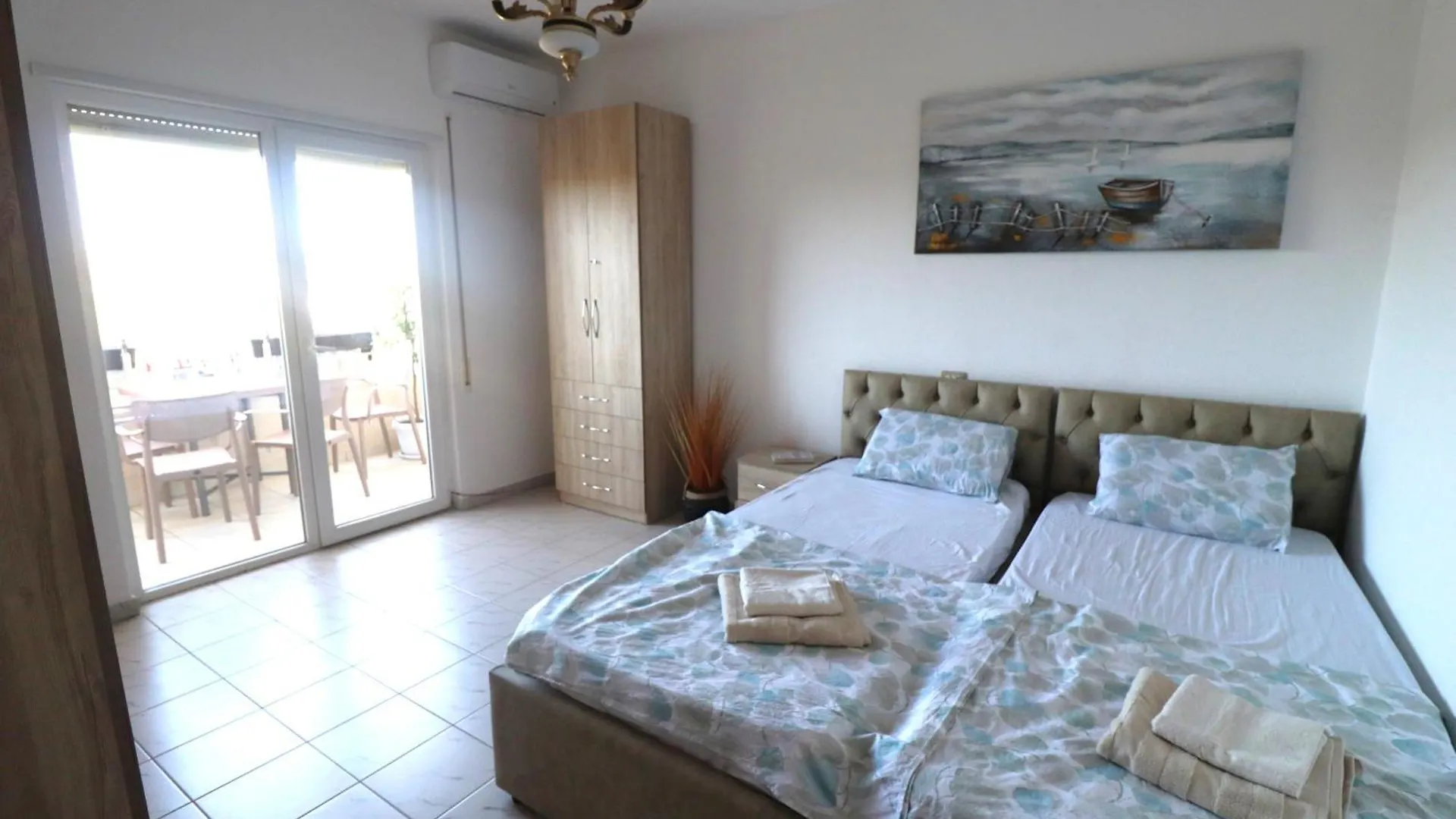 Papilio Apartment Durrës 0*,  알바니아